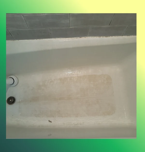 Bathtub cleaning before cleaning